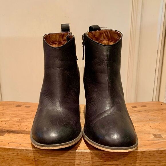 BP leather bootie with stacked heel. Size 10. - Picture 4 of 9